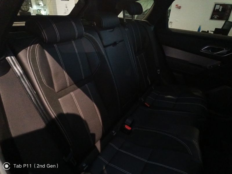 GuidiCar - LAND ROVER Range Rover Velar 2019 Range Rover Velar 2.0d i4 R-Dynamic 180cv auto my20 Usato